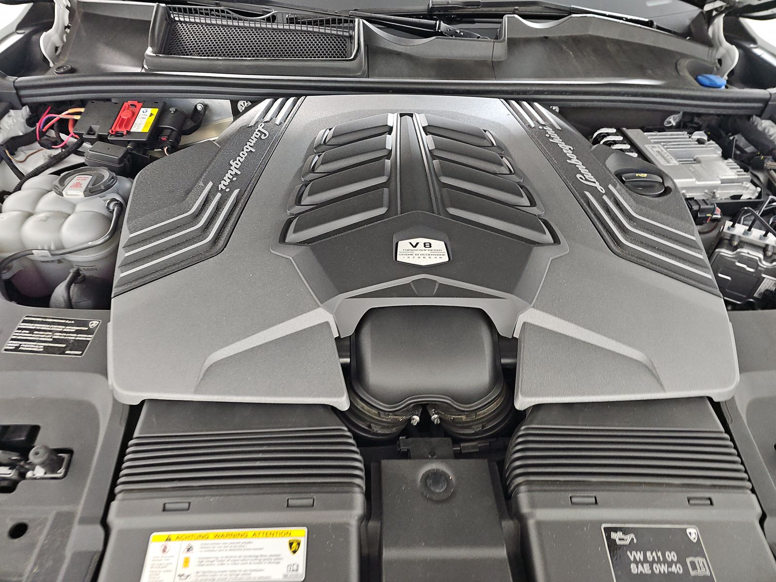 2023 Lamborghini Urus Performante AWD