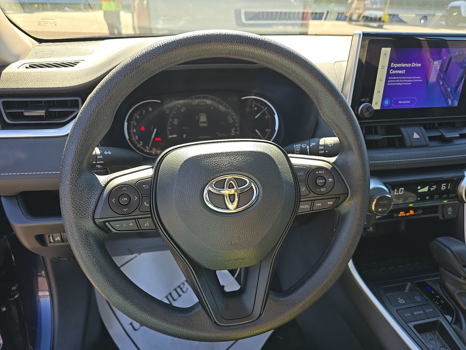 2025 Toyota RAV4 XLE FWD