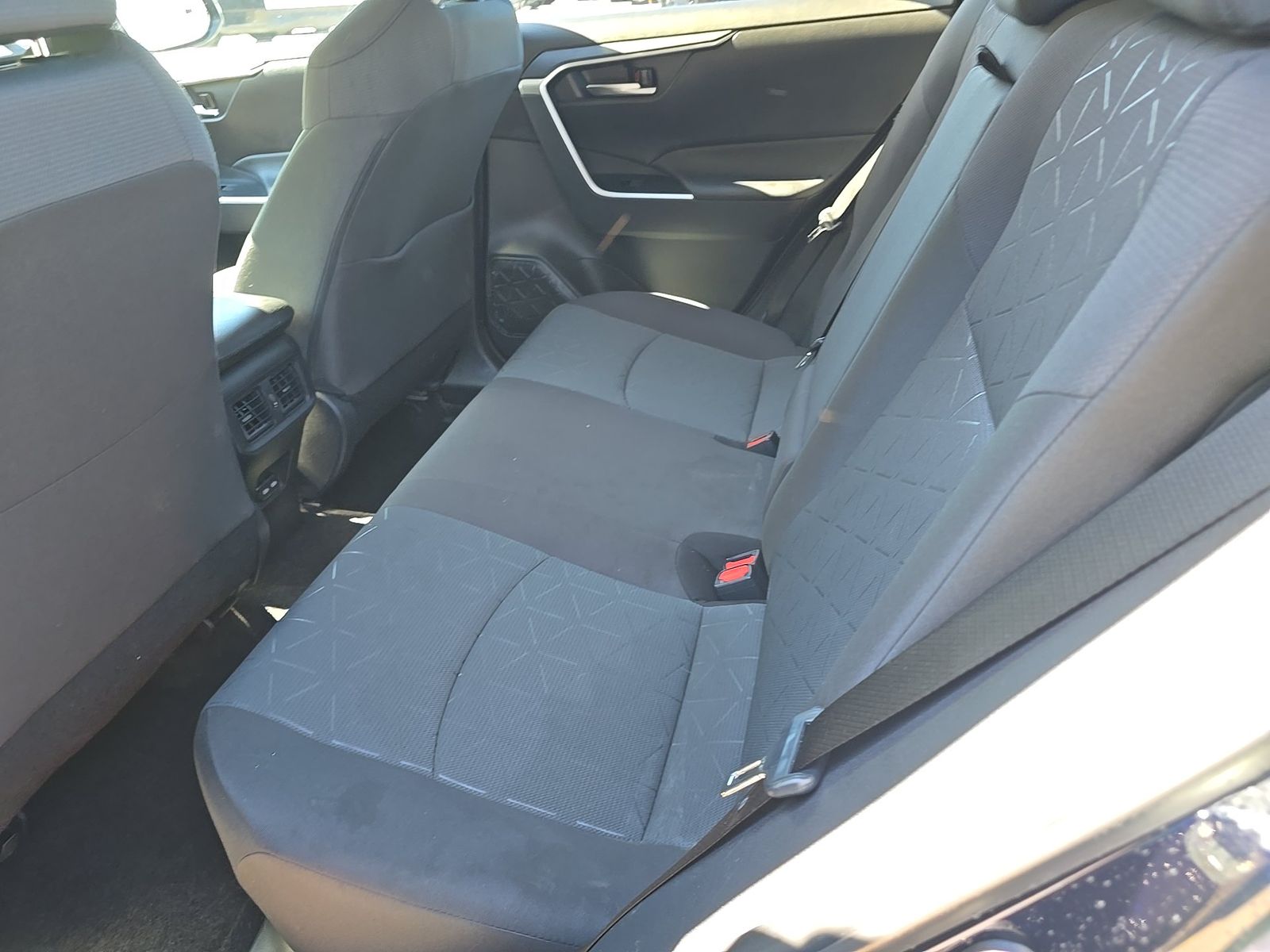 2025 Toyota RAV4 XLE FWD