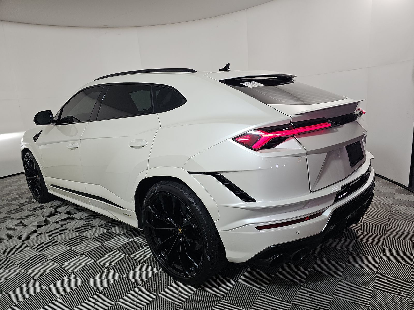 2024 Lamborghini Urus S AWD