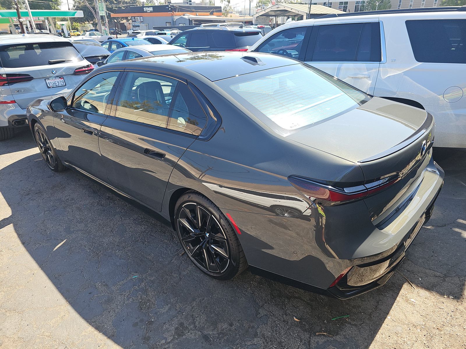 2026 BMW 7 Series 740i RWD