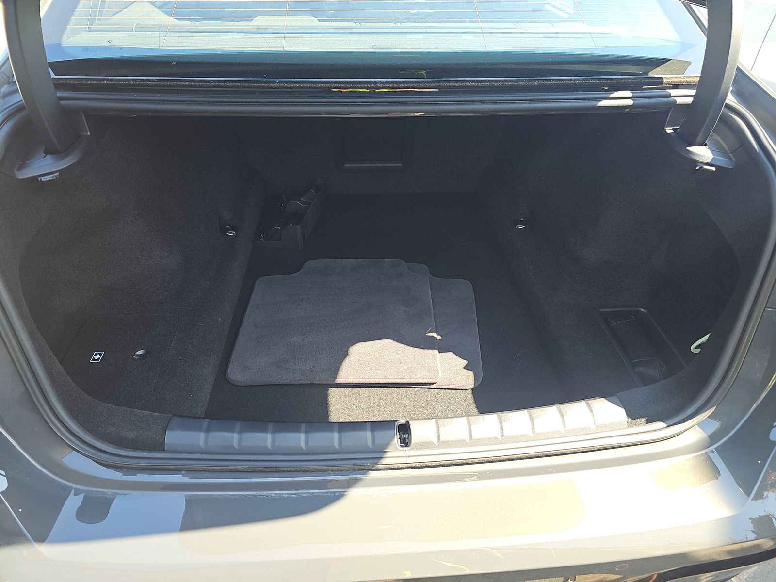 2026 BMW 7 Series 740i RWD