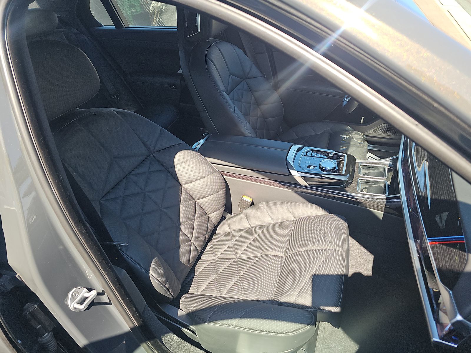 2026 BMW 7 Series 740i RWD