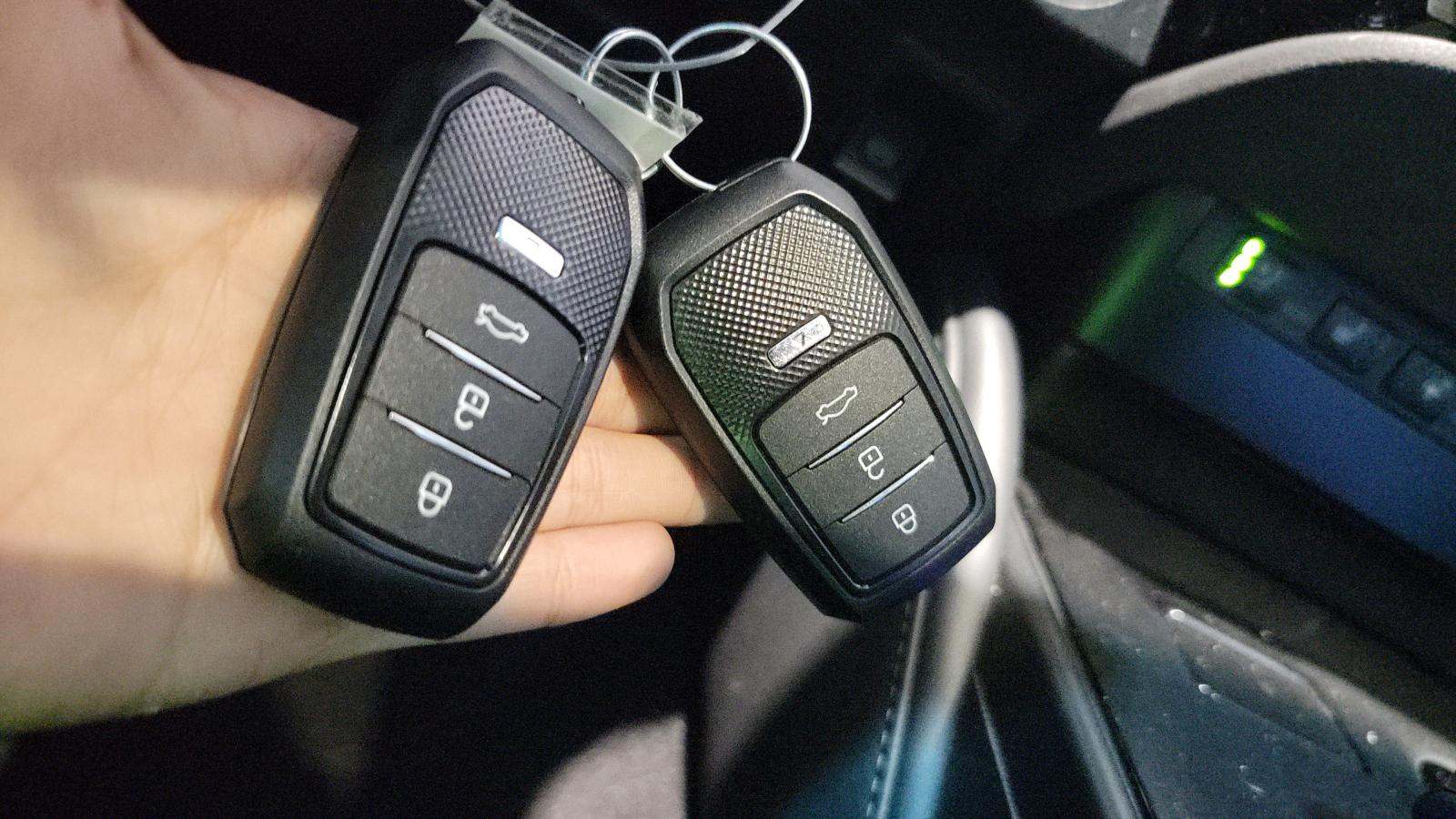 2023 Lexus ES ES 300h Ultra Luxury FWD