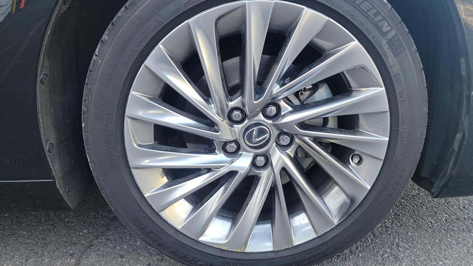 2023 Lexus ES ES 300h Ultra Luxury FWD
