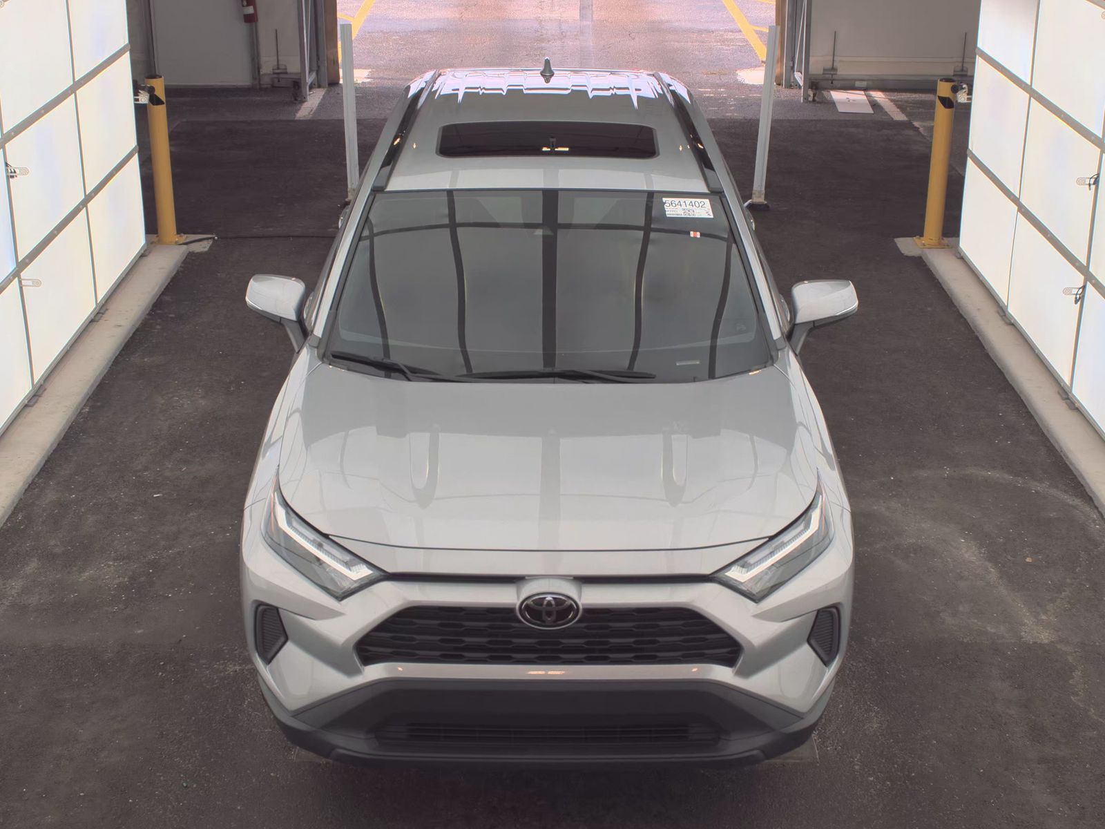 2024 Toyota RAV4 XLE FWD