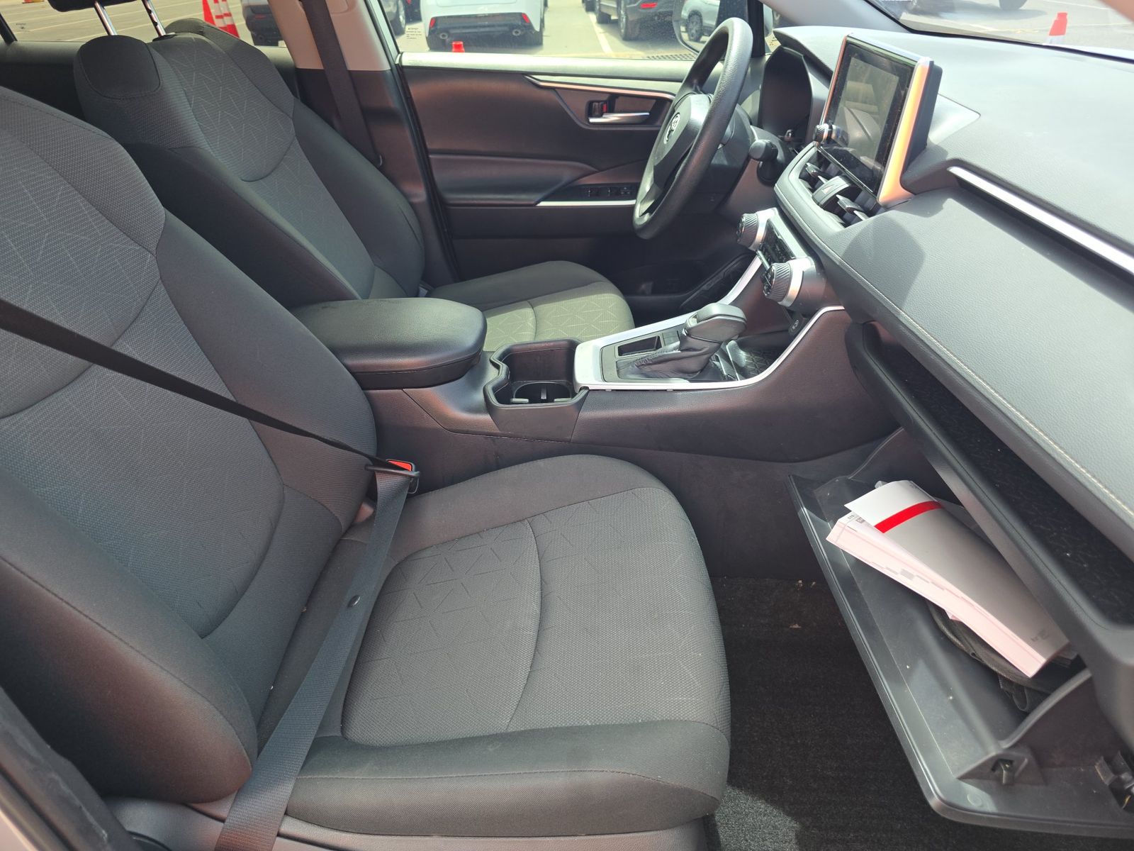 2024 Toyota RAV4 XLE FWD