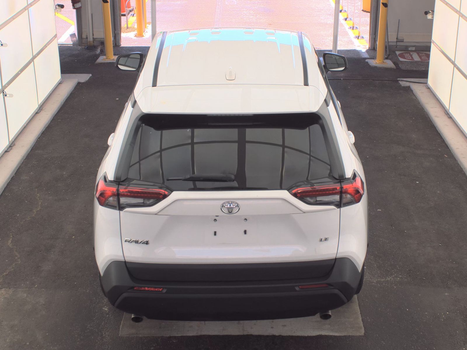 2024 Toyota RAV4 LE FWD