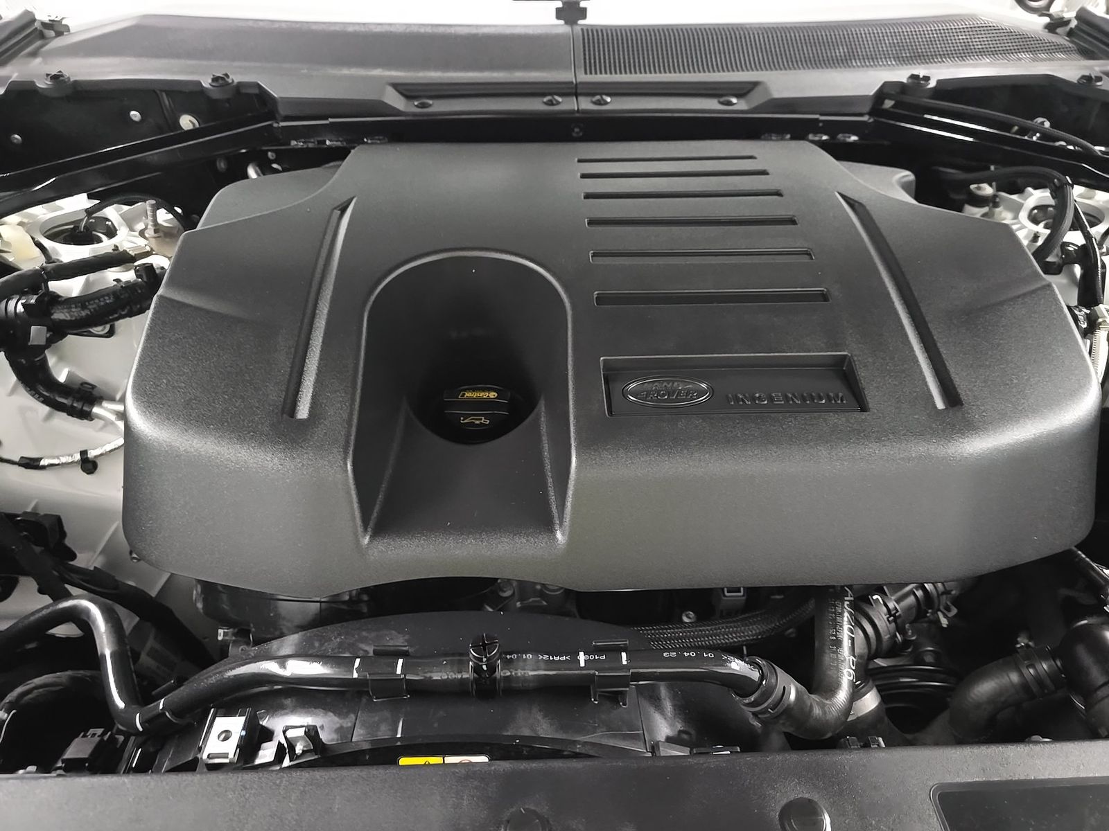 2023 Land Rover Defender 130 SE FWD