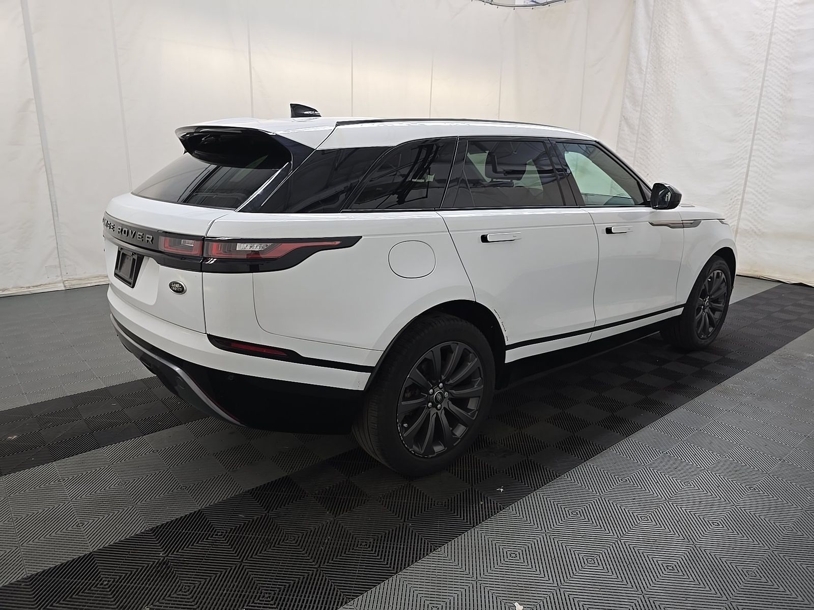 2023 Land Rover Range Rover Velar R-Dynamic S FWD