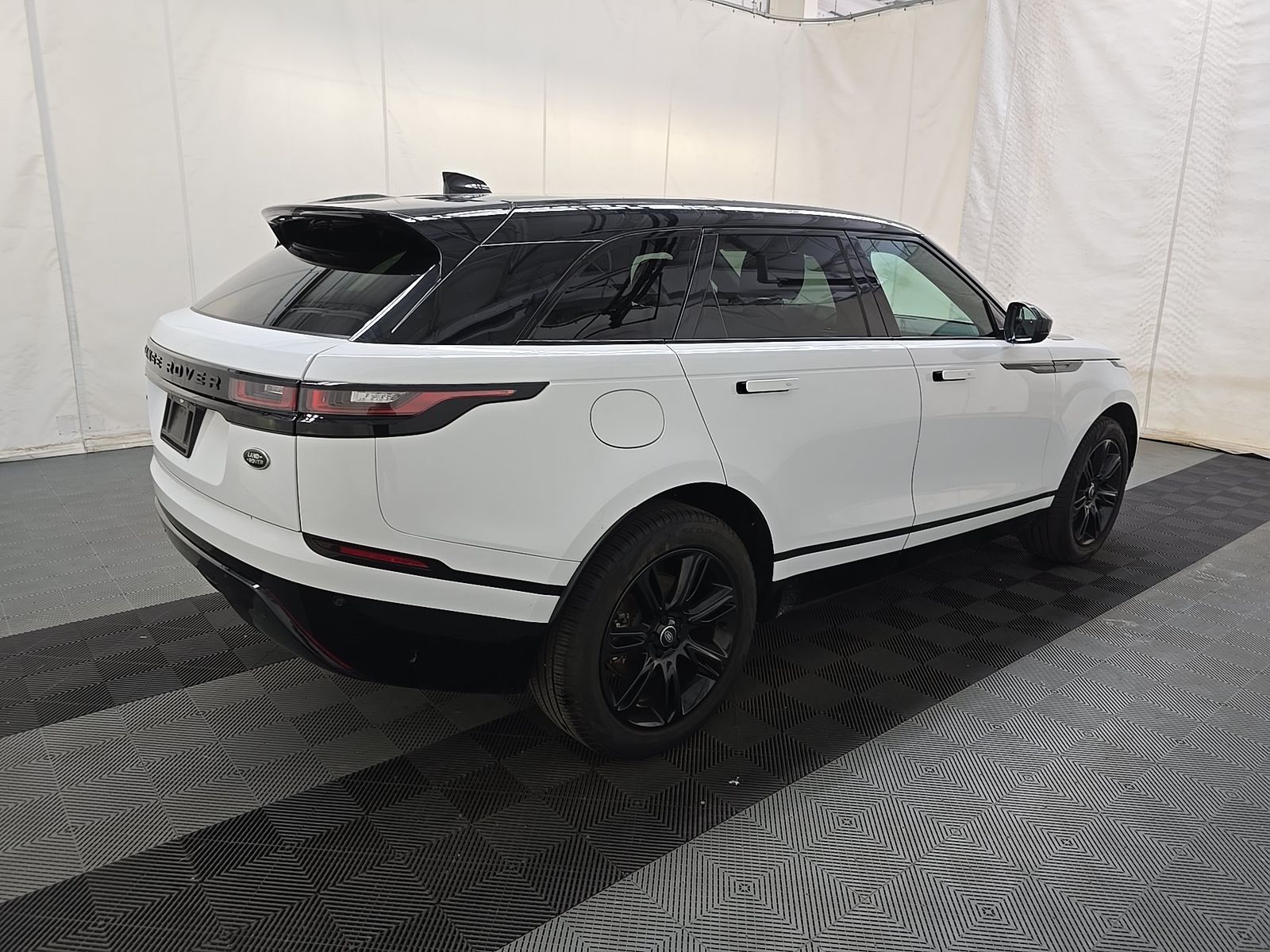2023 Land Rover Range Rover Velar R-Dynamic S FWD