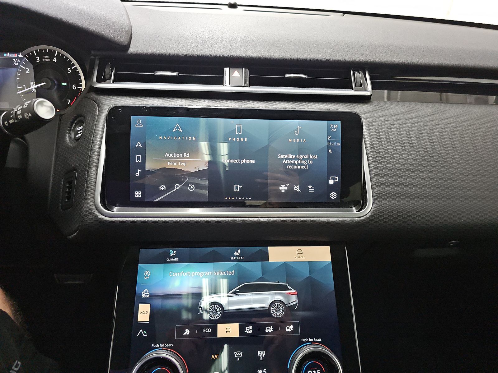 2023 Land Rover Range Rover Velar R-Dynamic S FWD
