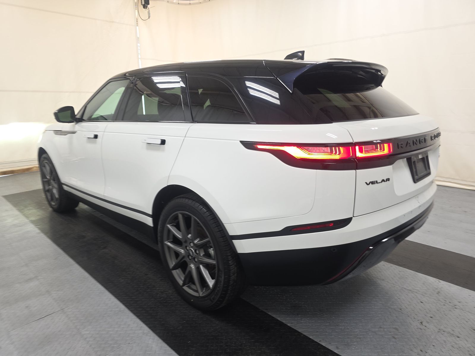 2022 Land Rover Range Rover Velar S FWD