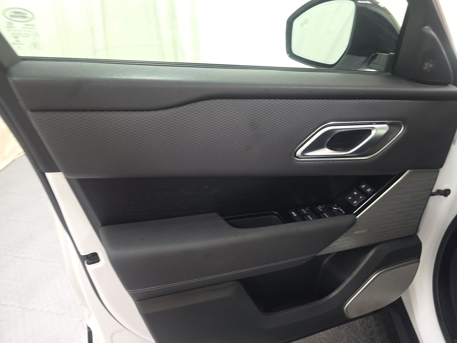 2022 Land Rover Range Rover Velar S FWD