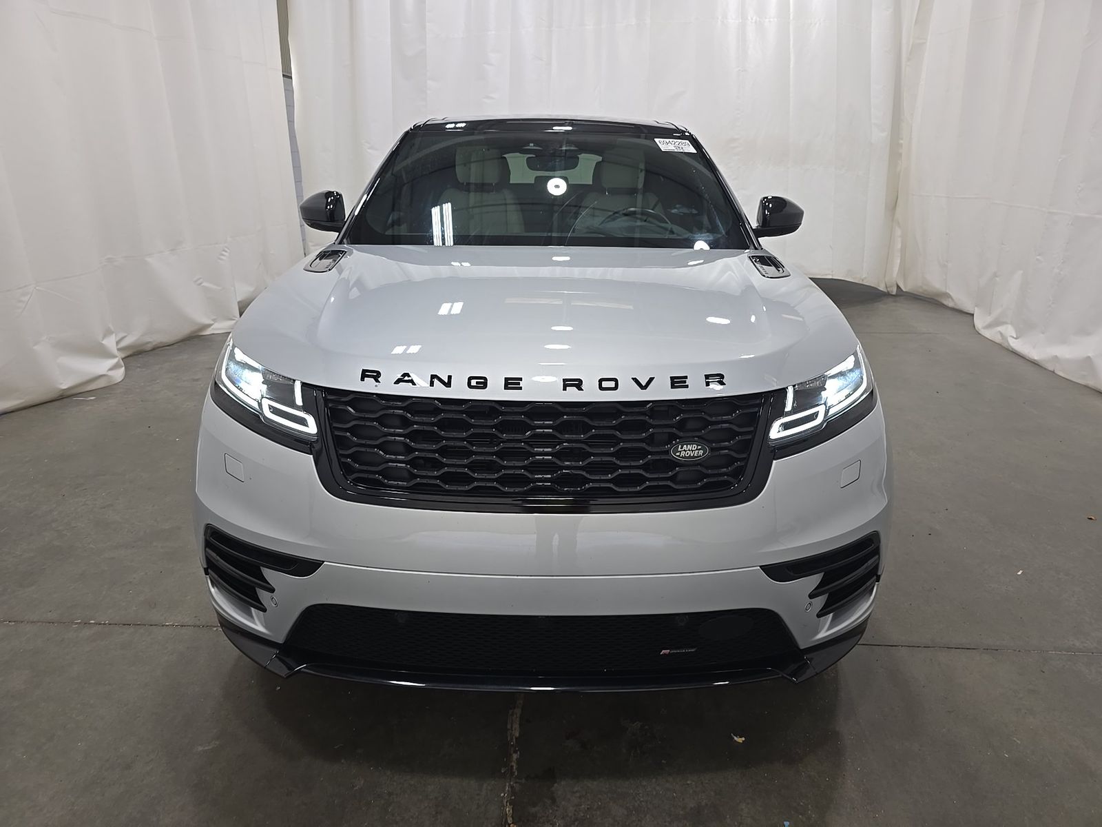 2023 Land Rover Range Rover Velar R-Dynamic S FWD
