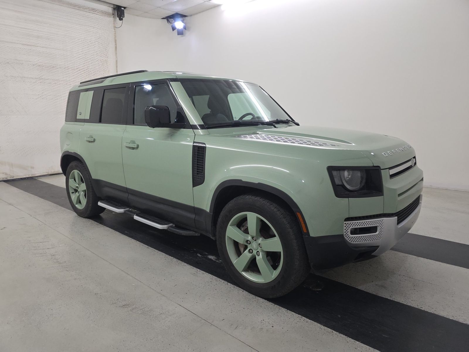 2023 Land Rover Defender 110 75th Limited Edition FWD