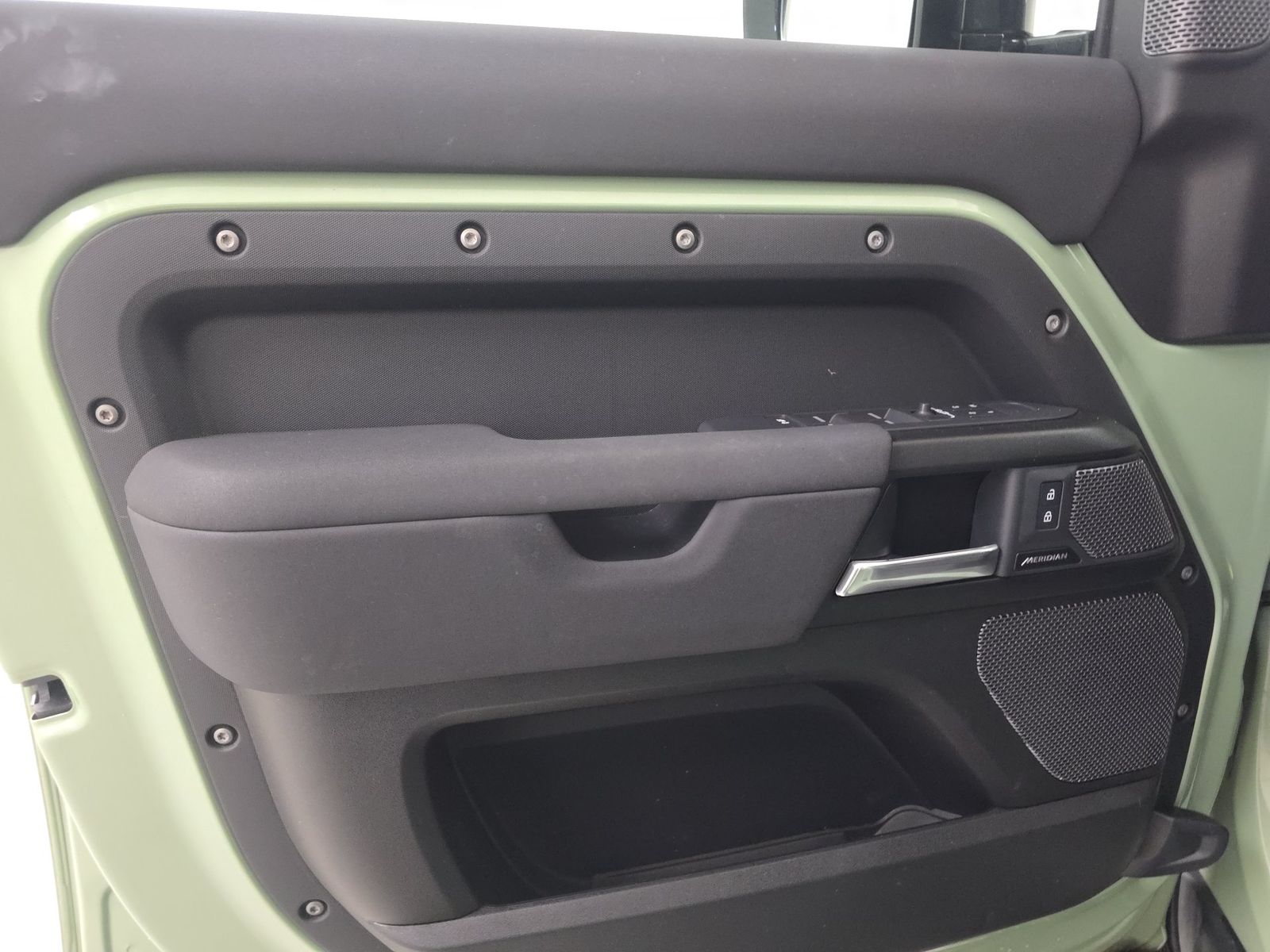 2023 Land Rover Defender 110 75th Limited Edition FWD