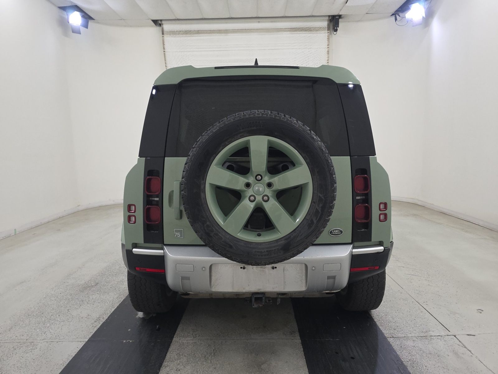 2023 Land Rover Defender 110 75th Limited Edition FWD