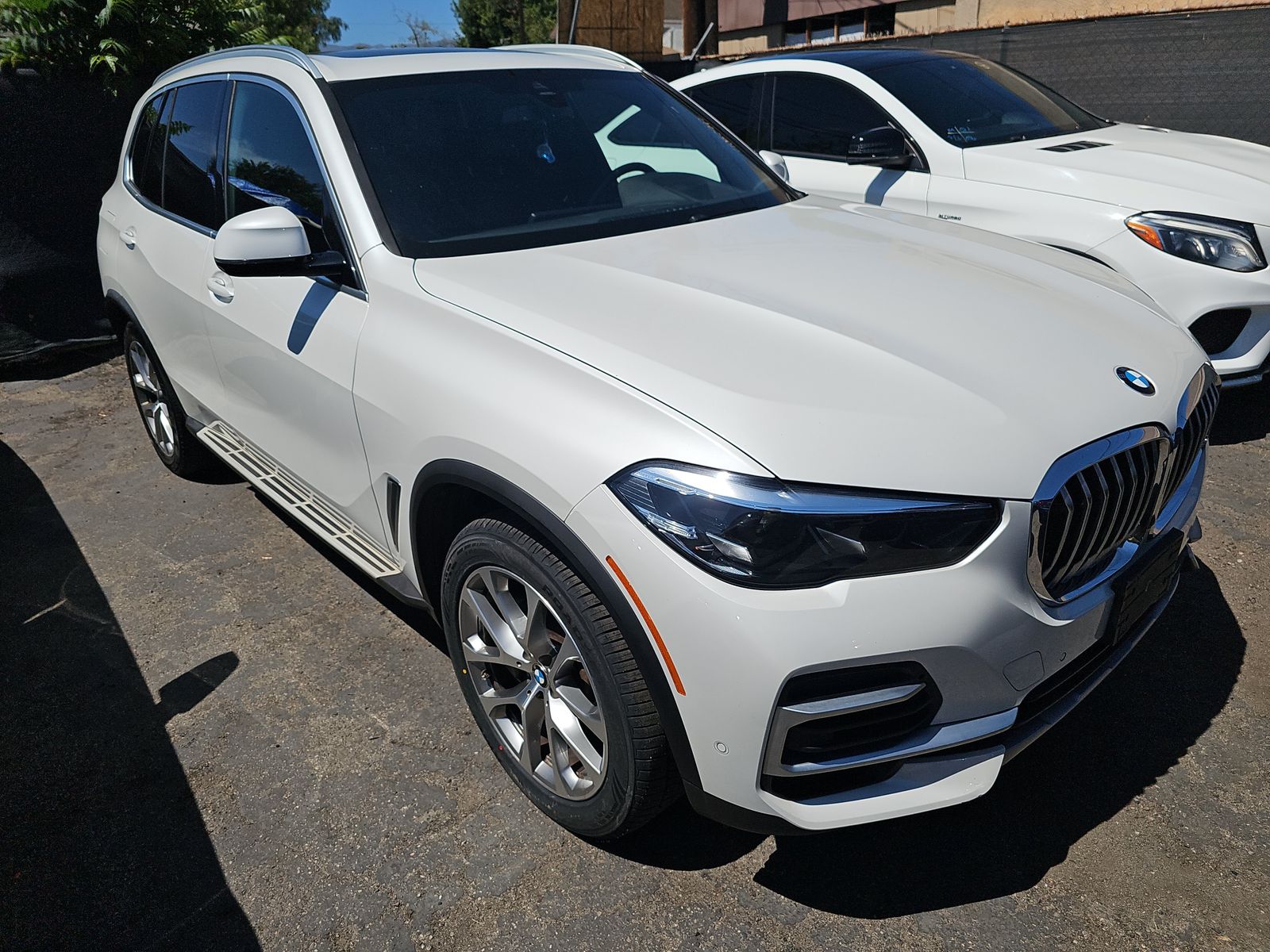 2023 BMW X5 xDrive40i AWD