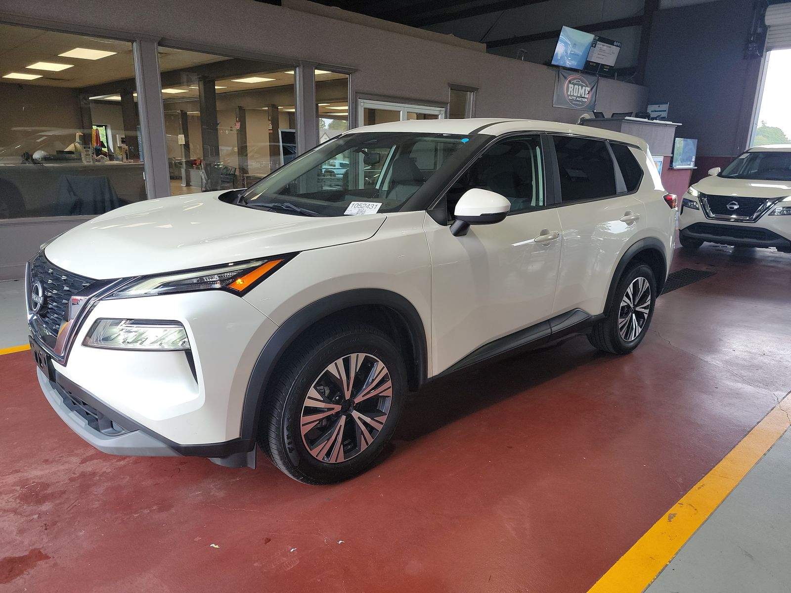 2022 Nissan Rogue SV FWD