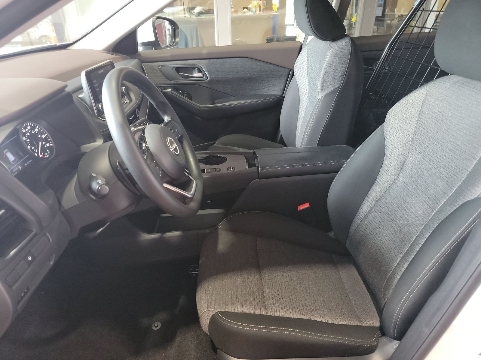 2022 Nissan Rogue SV FWD
