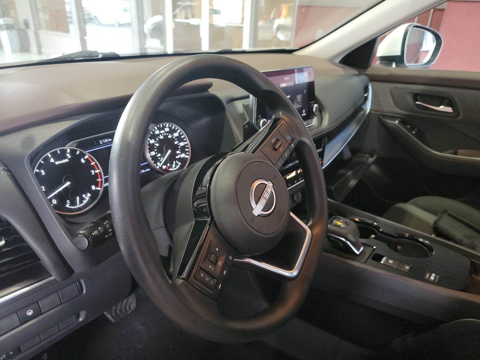 2022 Nissan Rogue SV FWD