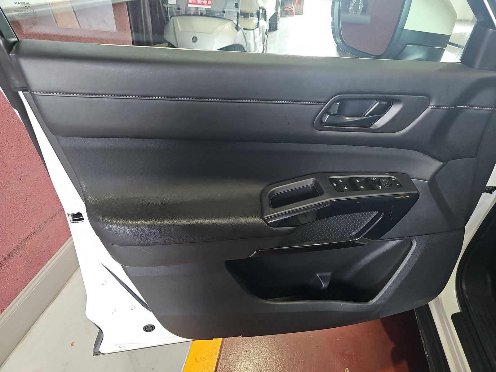 2024 Nissan Pathfinder SV AWD