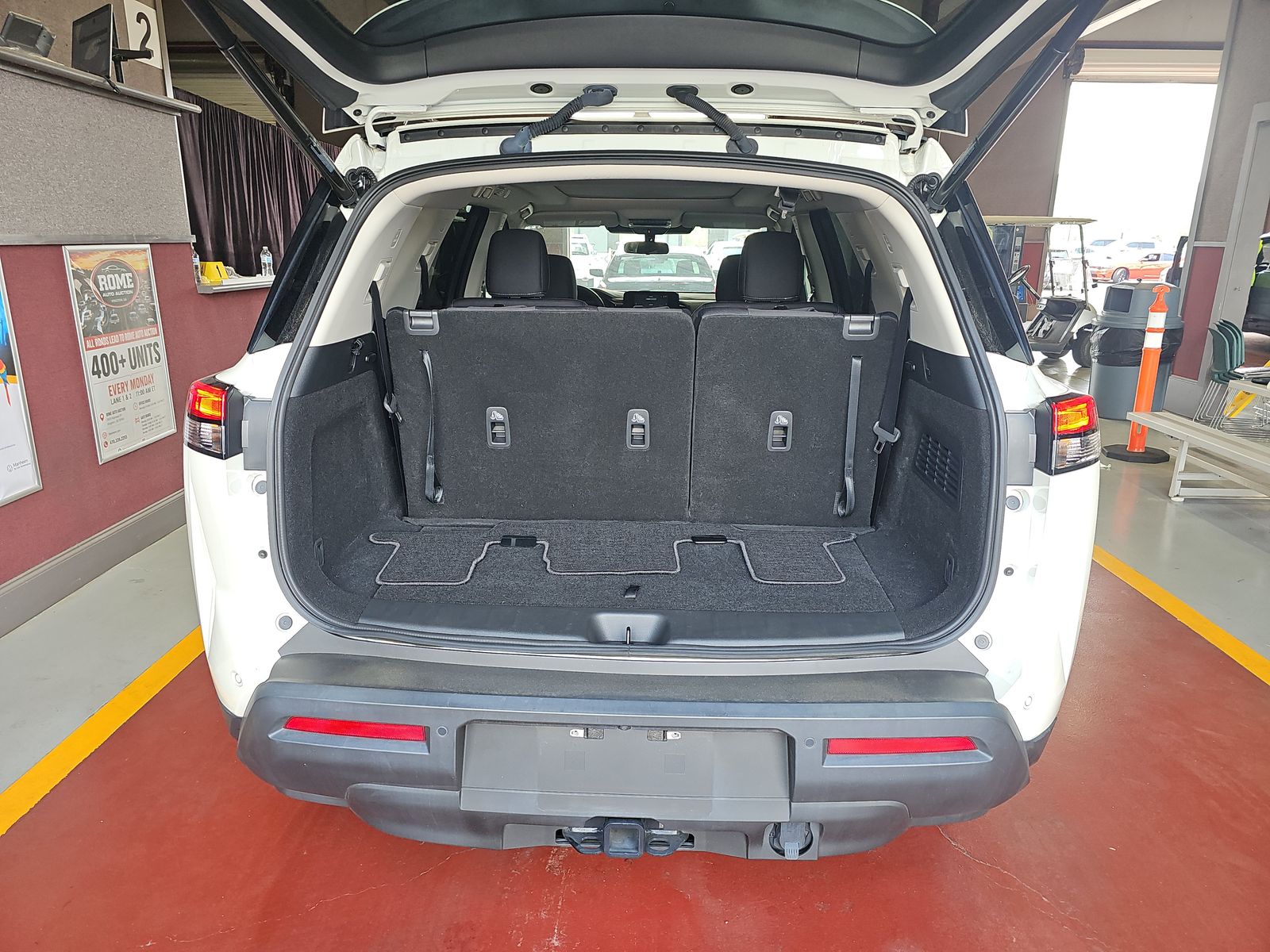 2024 Nissan Pathfinder SV AWD