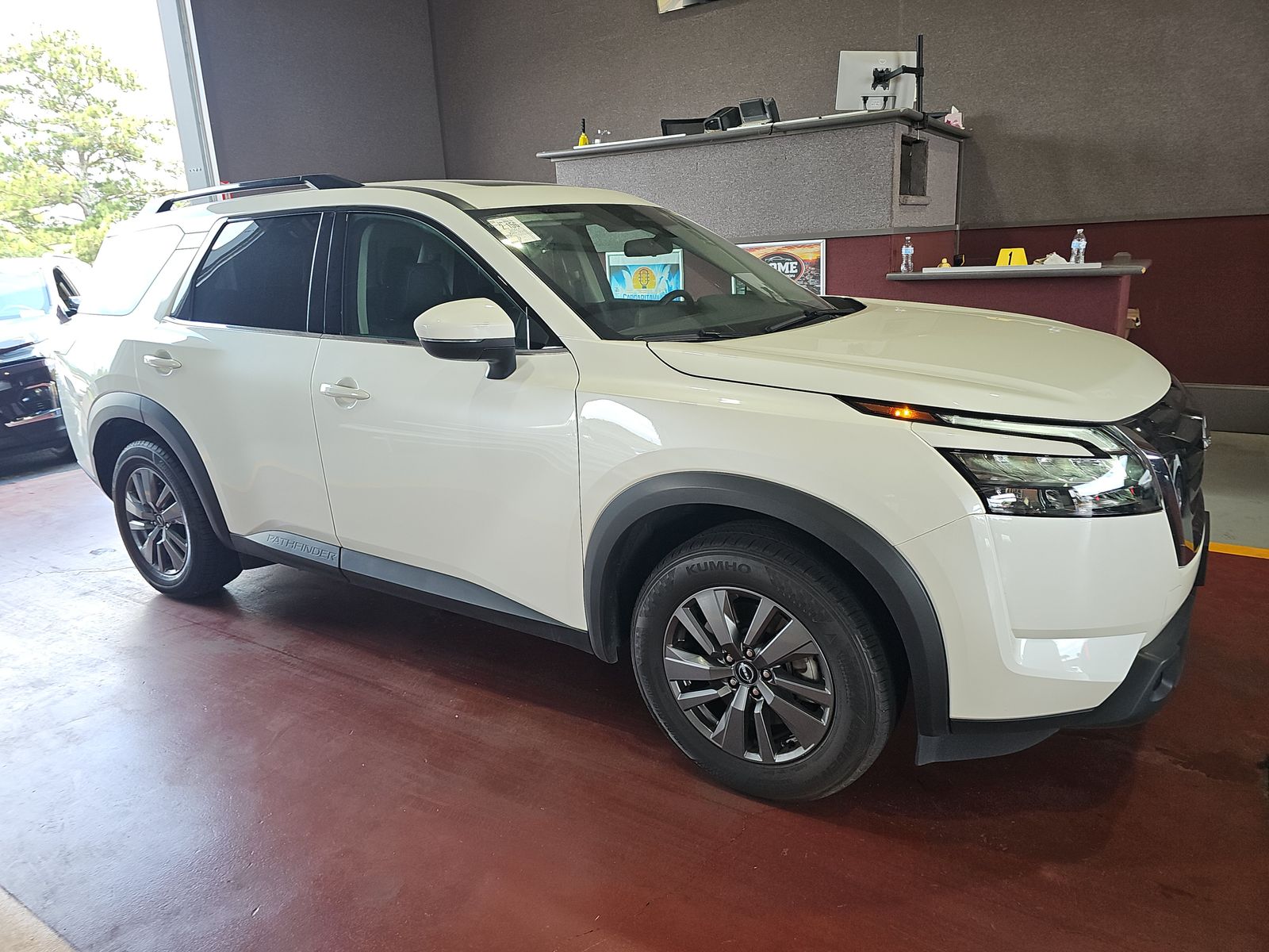 2024 Nissan Pathfinder SV AWD