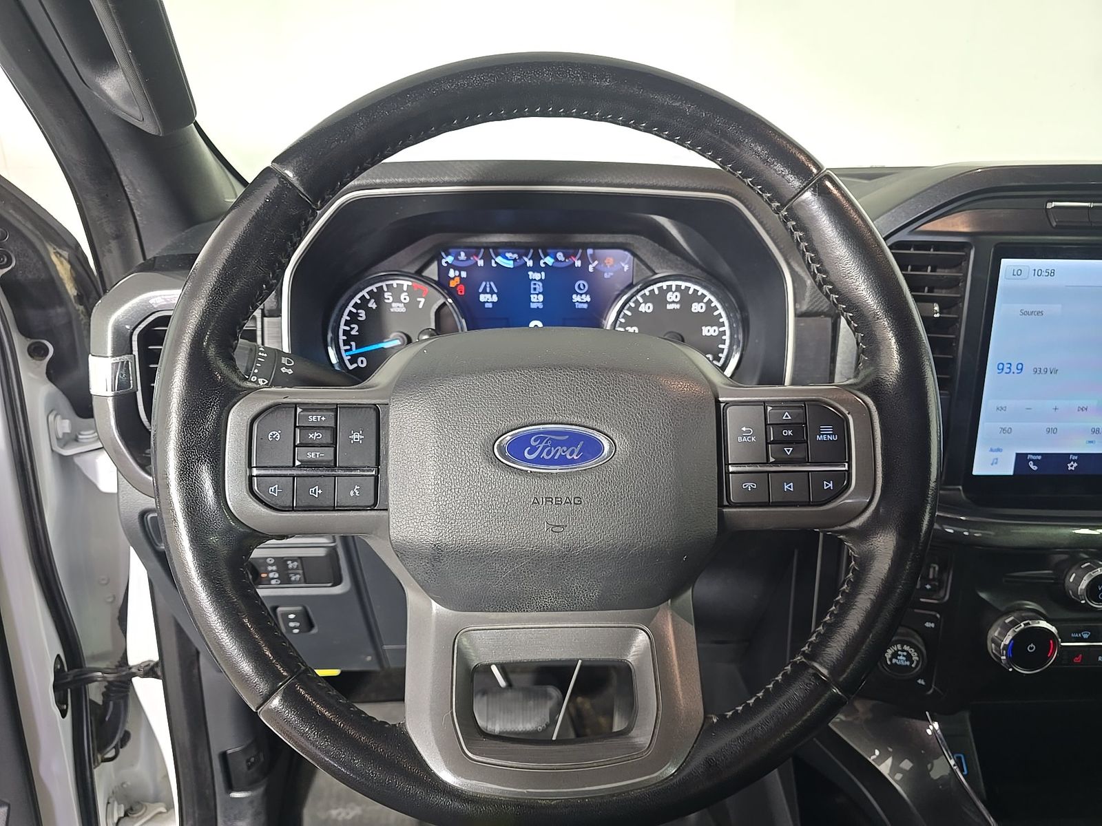 2022 Ford F-150 XLT AWD