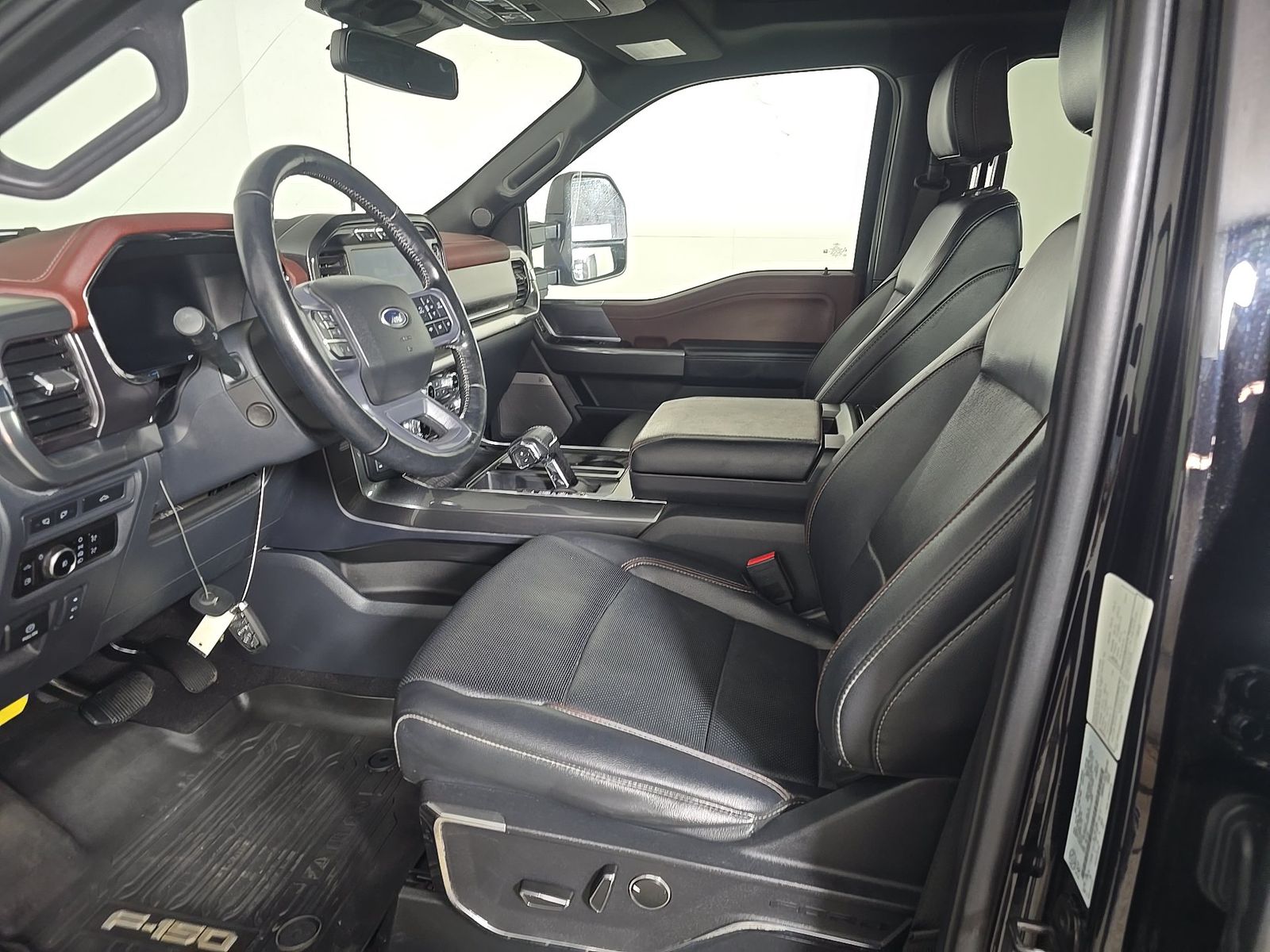 2023 Ford F-150 Hybrid Lariat AWD