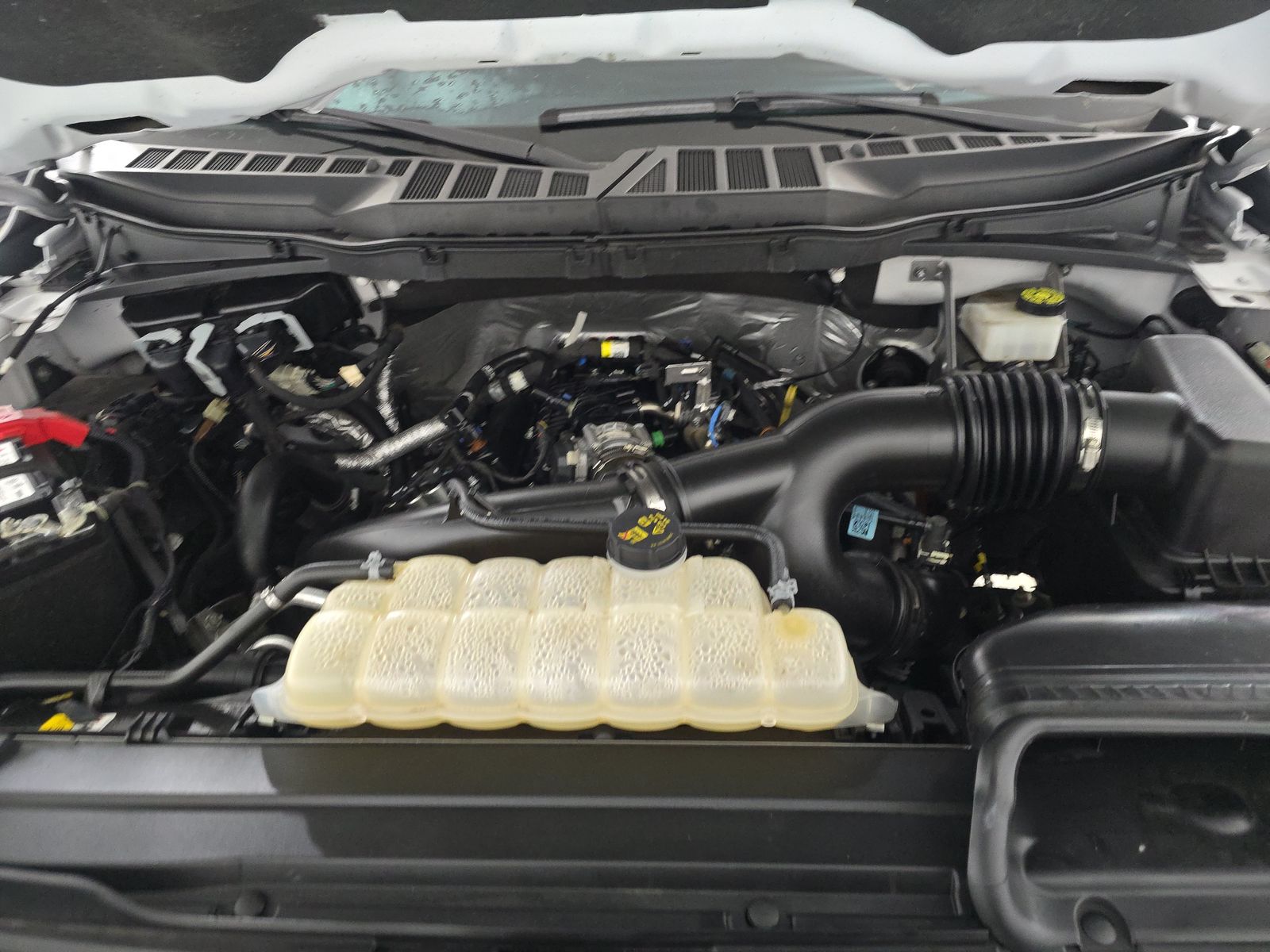 2023 Ford F-150 Lariat AWD