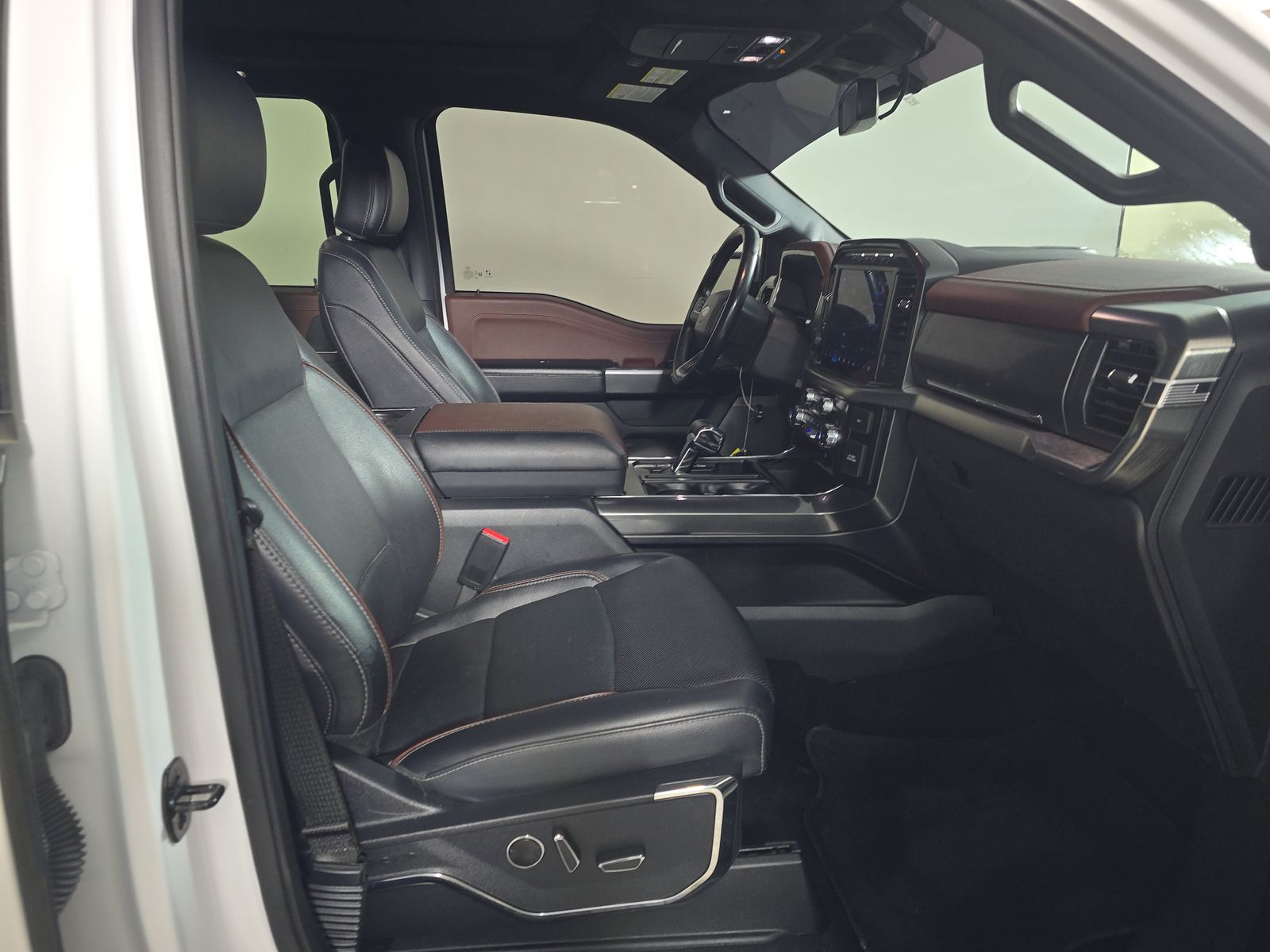 2023 Ford F-150 Lariat AWD