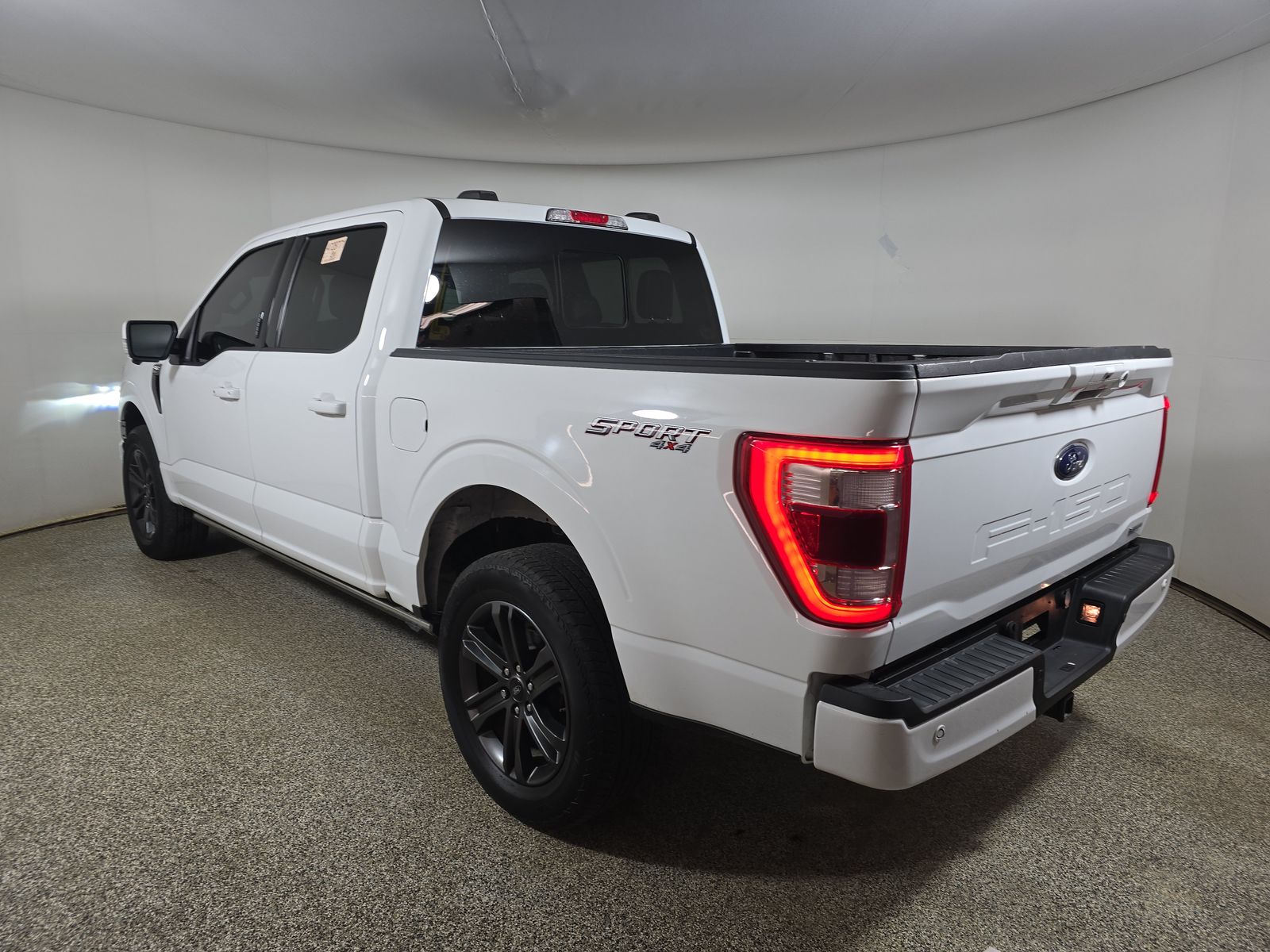 2023 Ford F-150 Lariat AWD