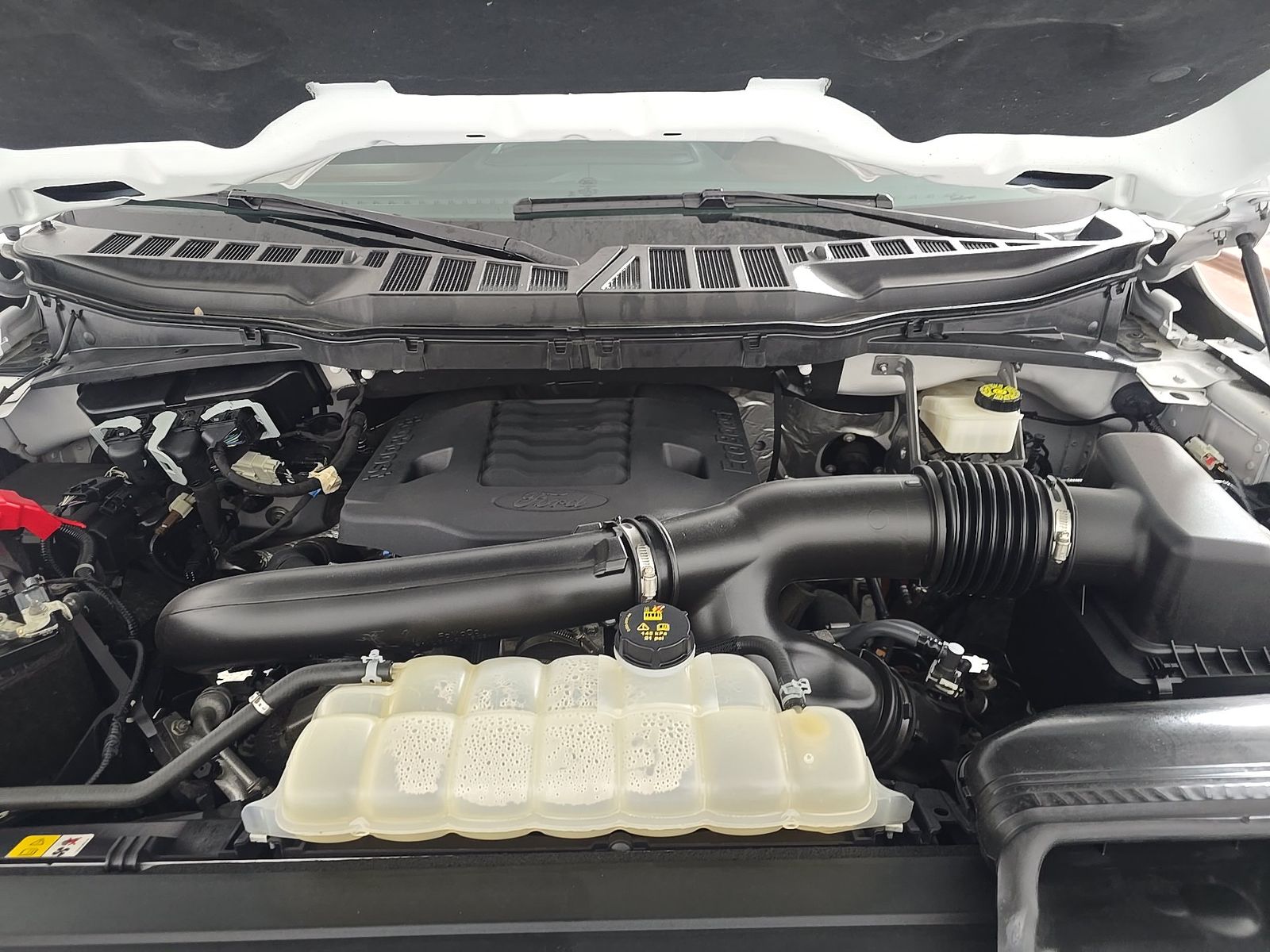 2023 Ford F-150 Lariat AWD