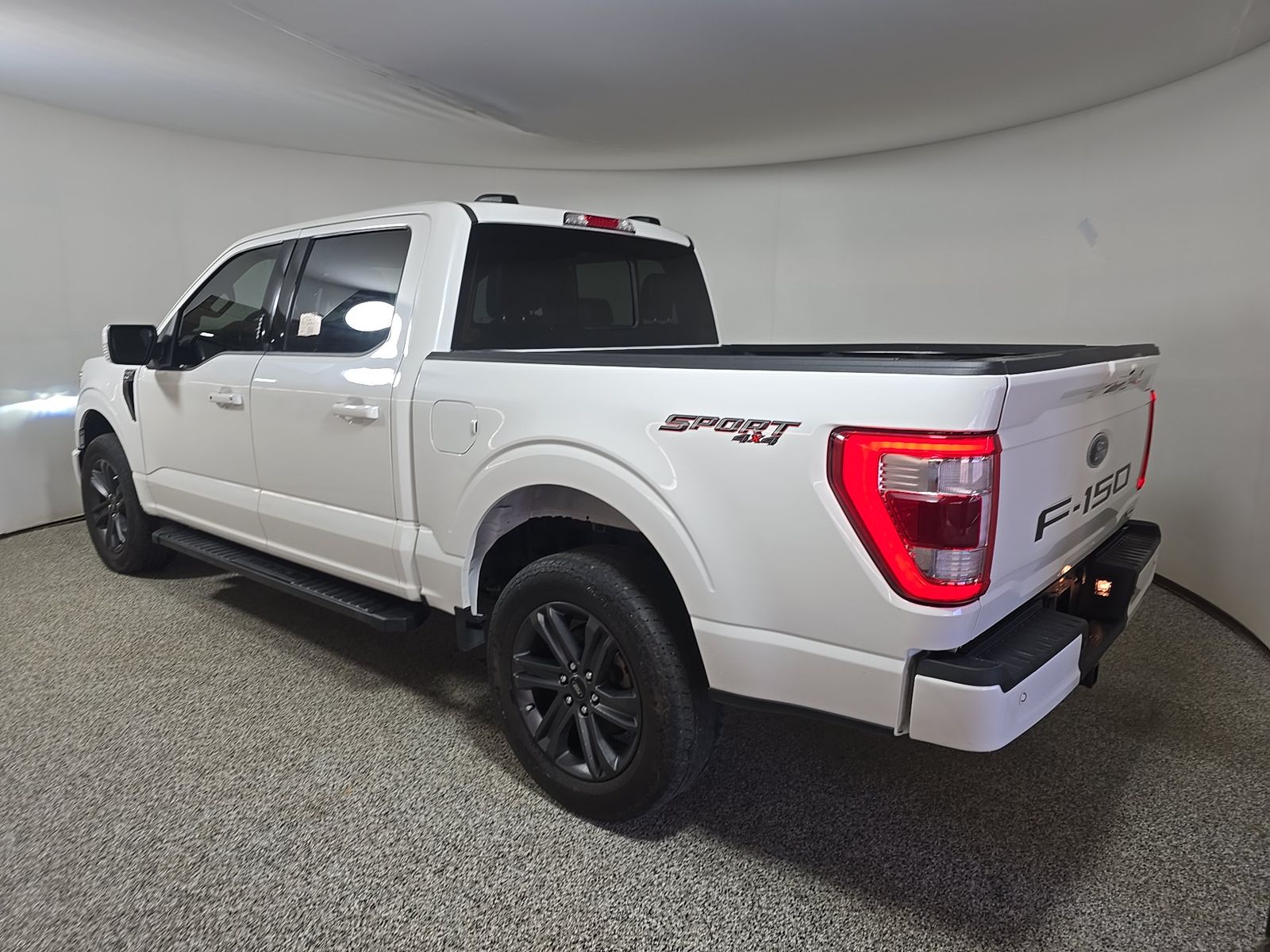 2023 Ford F-150 Lariat AWD