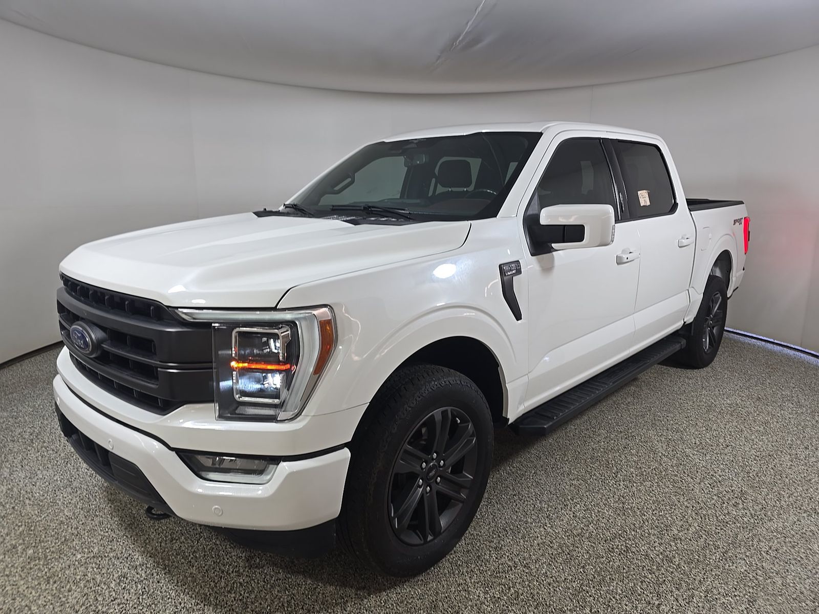 2023 Ford F-150 Lariat AWD