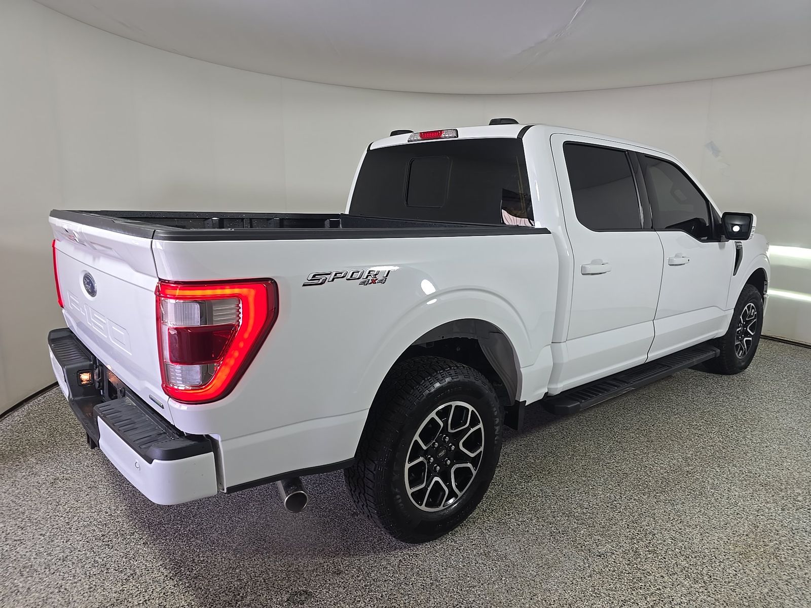2023 Ford F-150 Lariat AWD