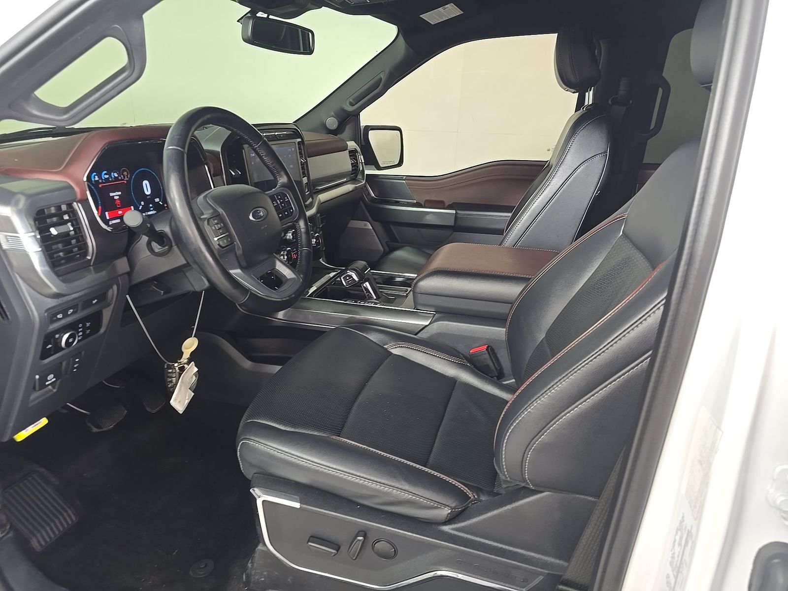 2023 Ford F-150 Lariat AWD