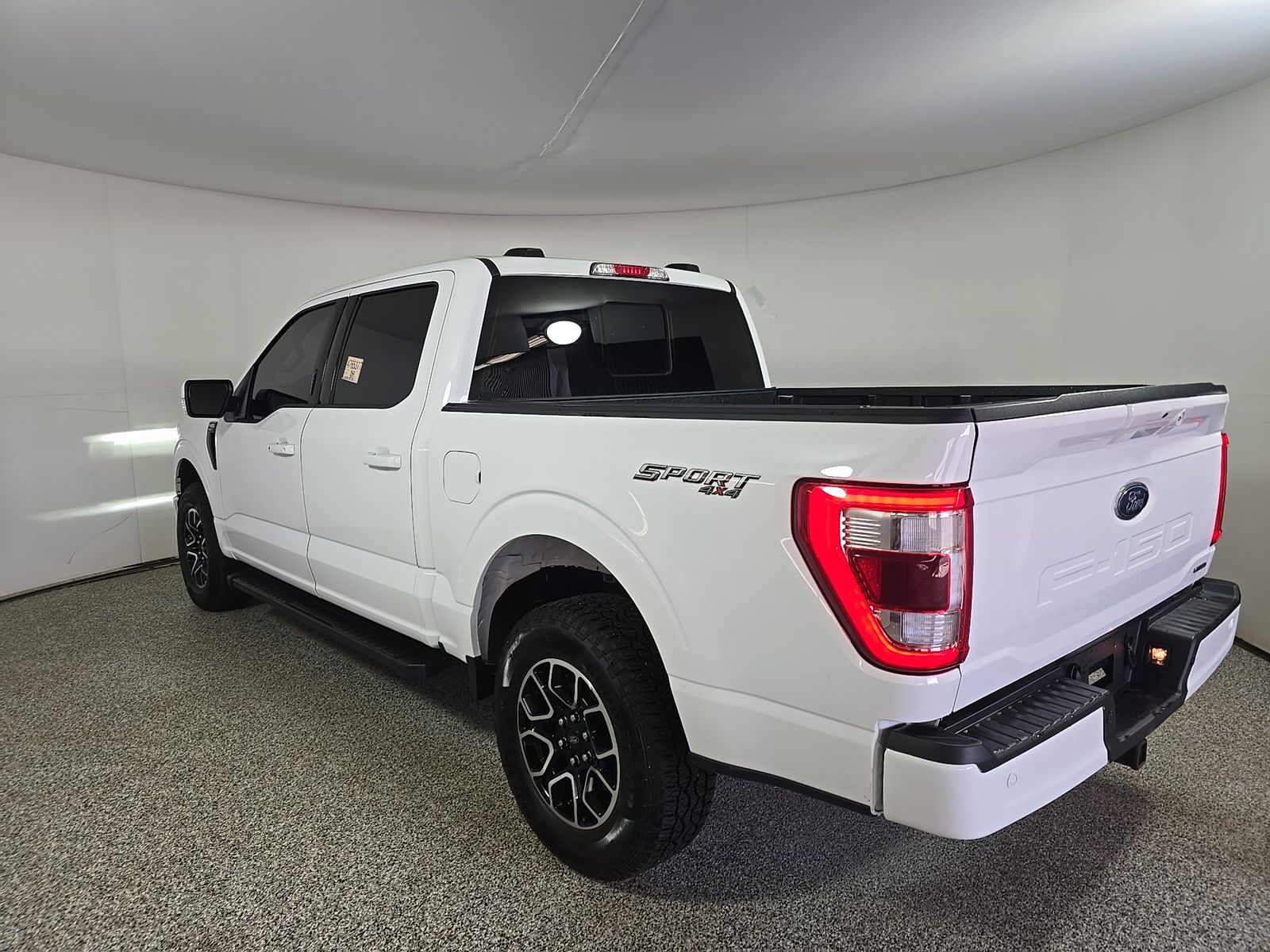 2023 Ford F-150 Lariat AWD