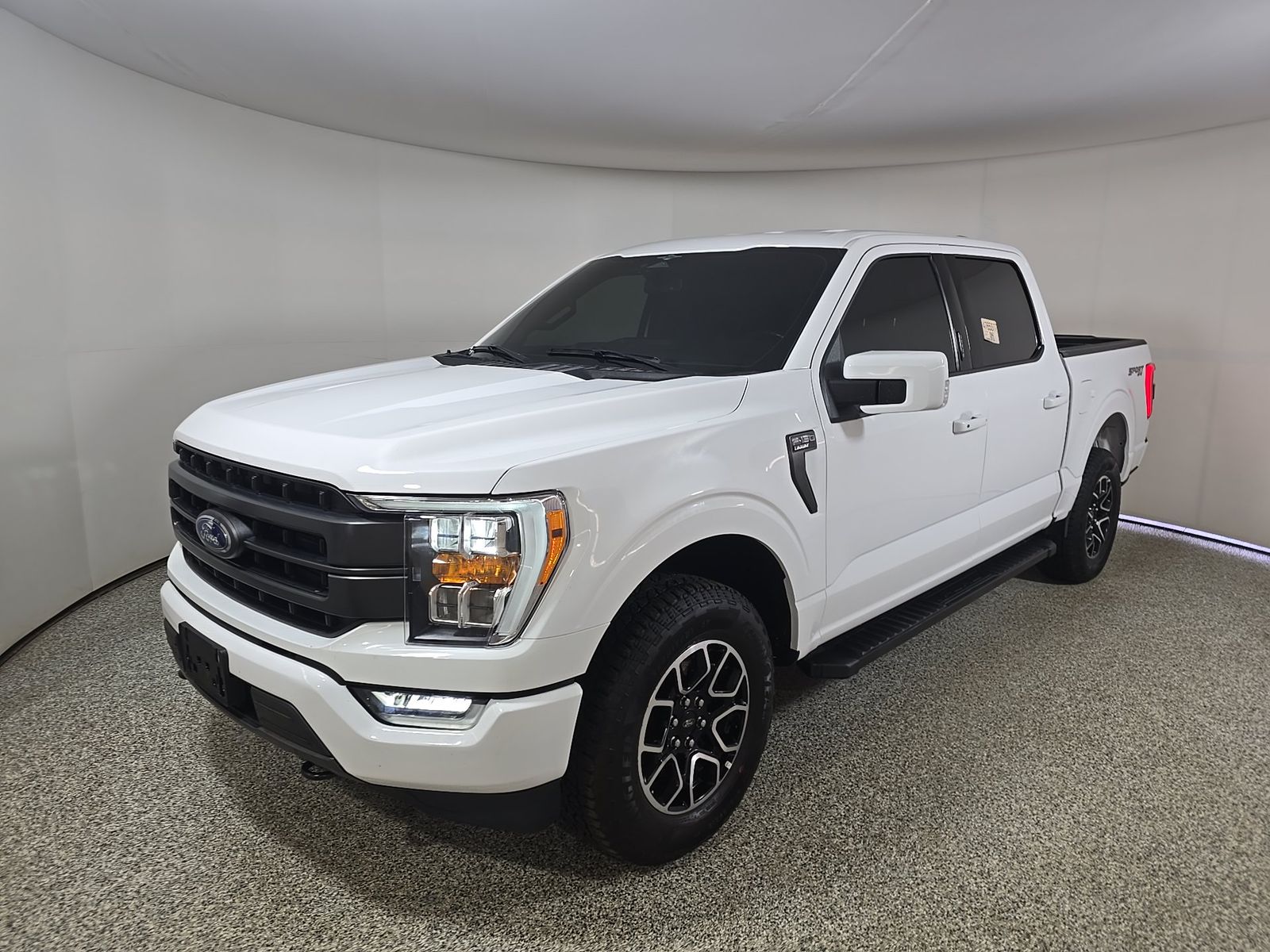 2023 Ford F-150 Lariat AWD