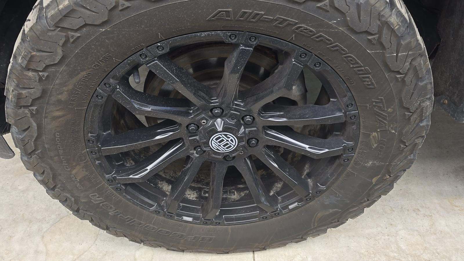 2023 Ford F-150 Lariat AWD
