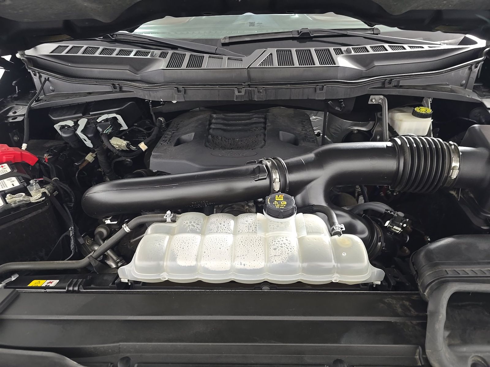 2023 Ford F-150 Lariat AWD