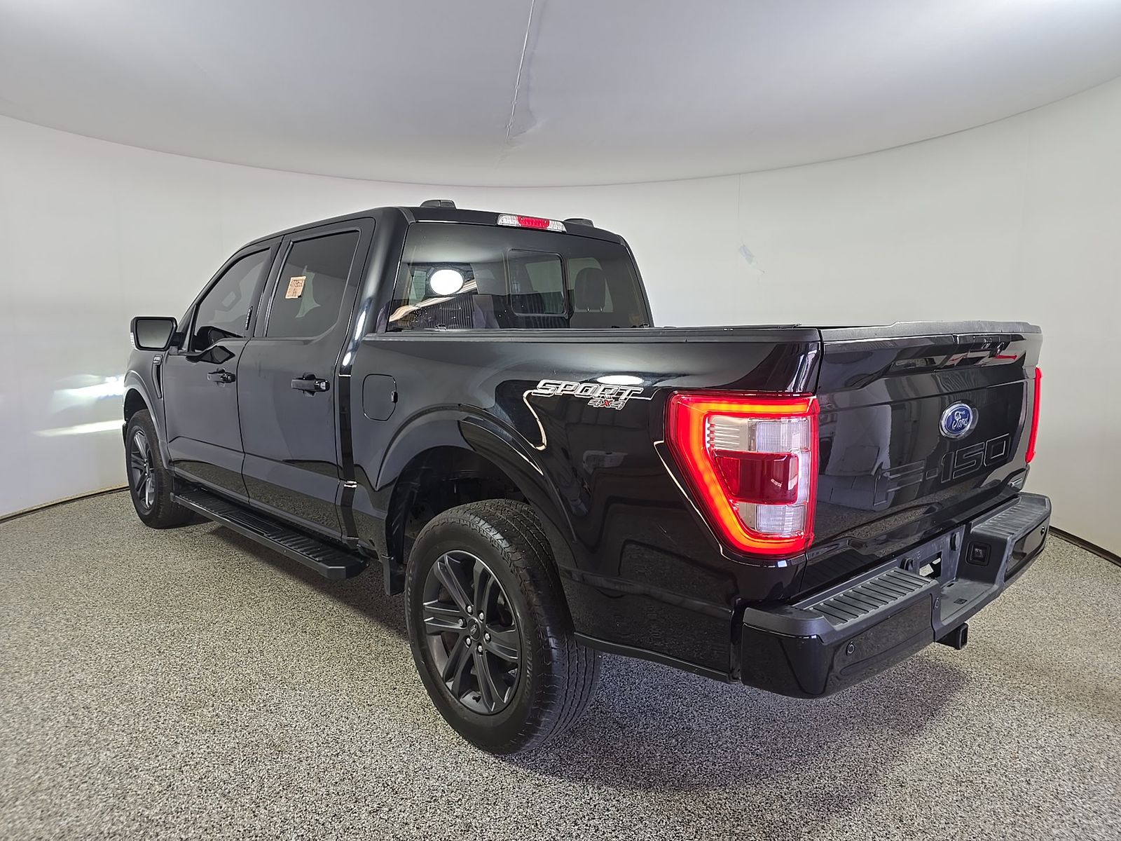 2023 Ford F-150 Lariat AWD