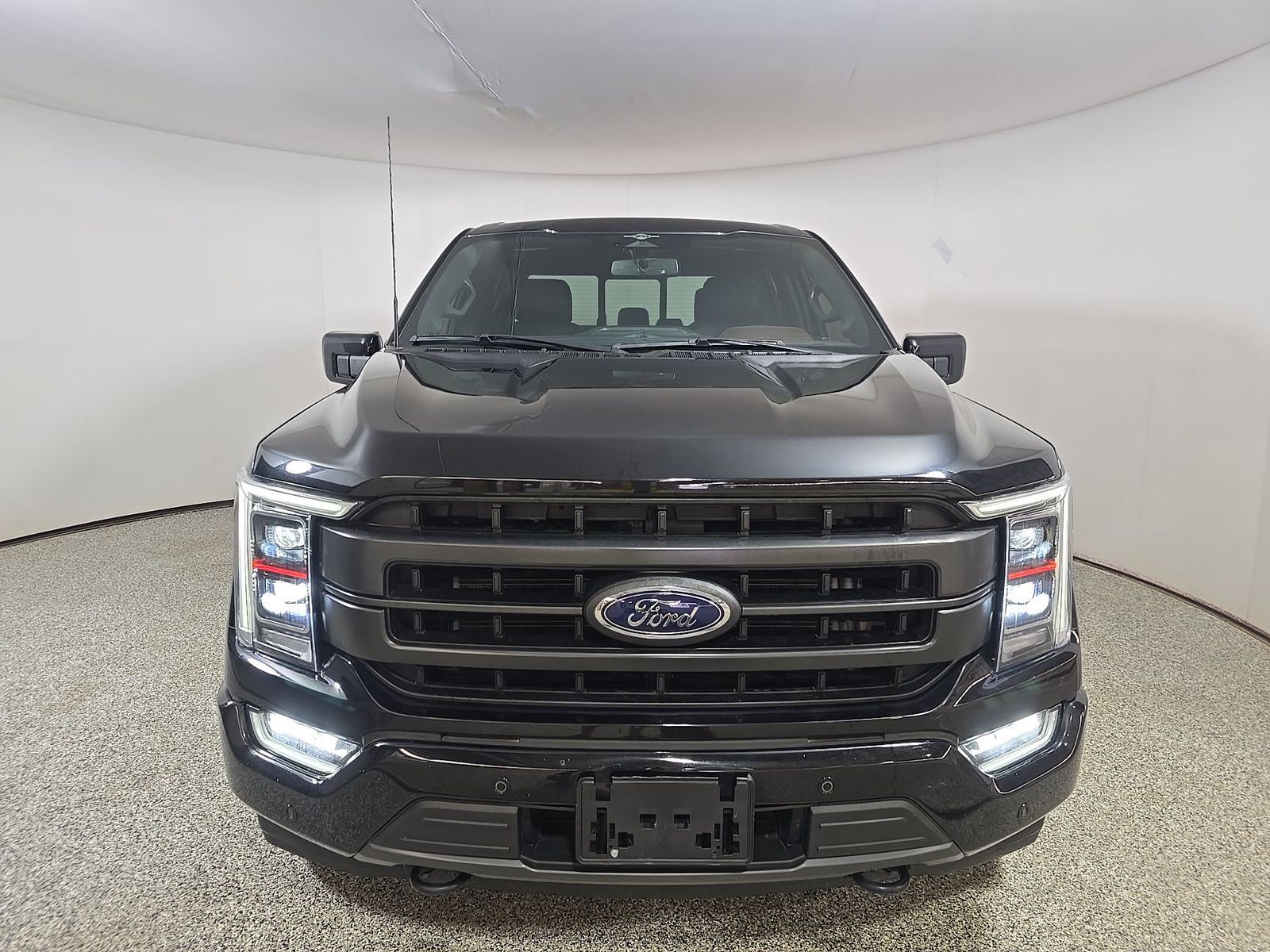2023 Ford F-150 Lariat AWD