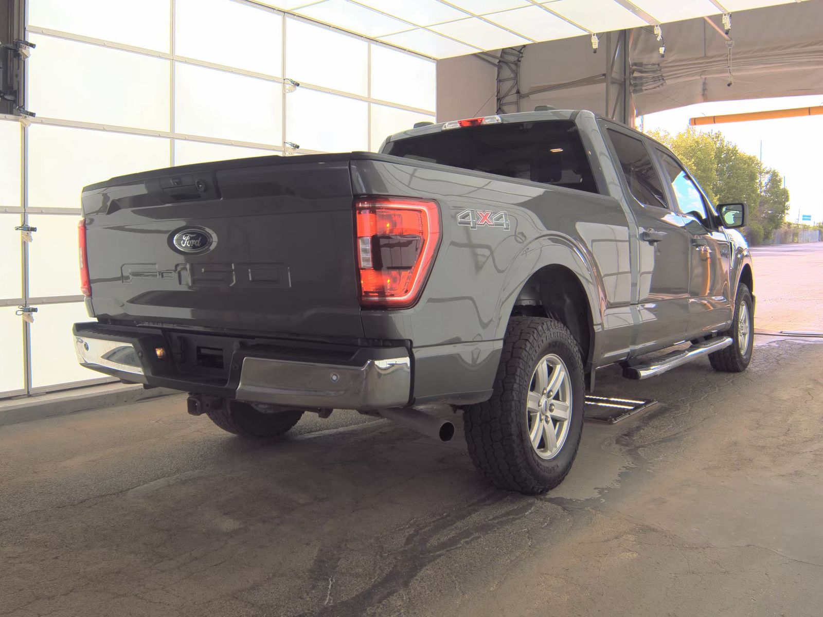 2023 Ford F-150 XLT FWD