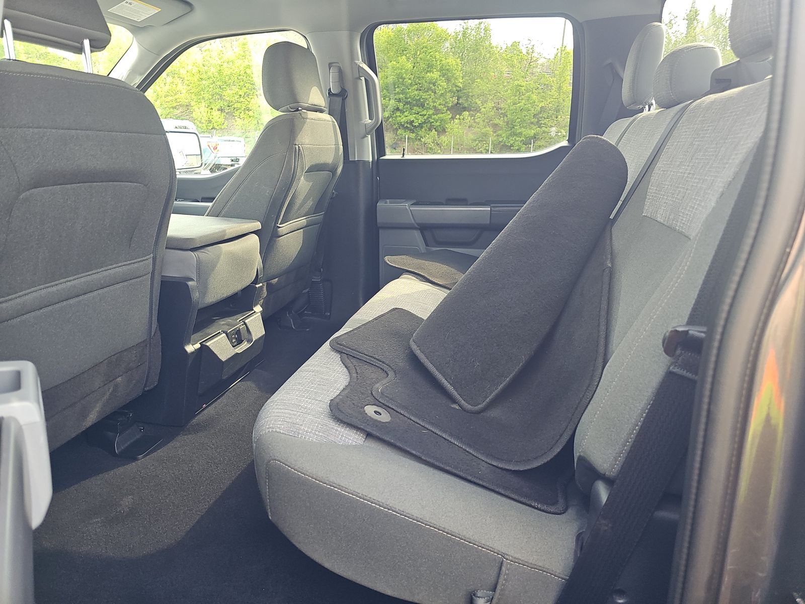 2023 Ford F-150 XLT FWD