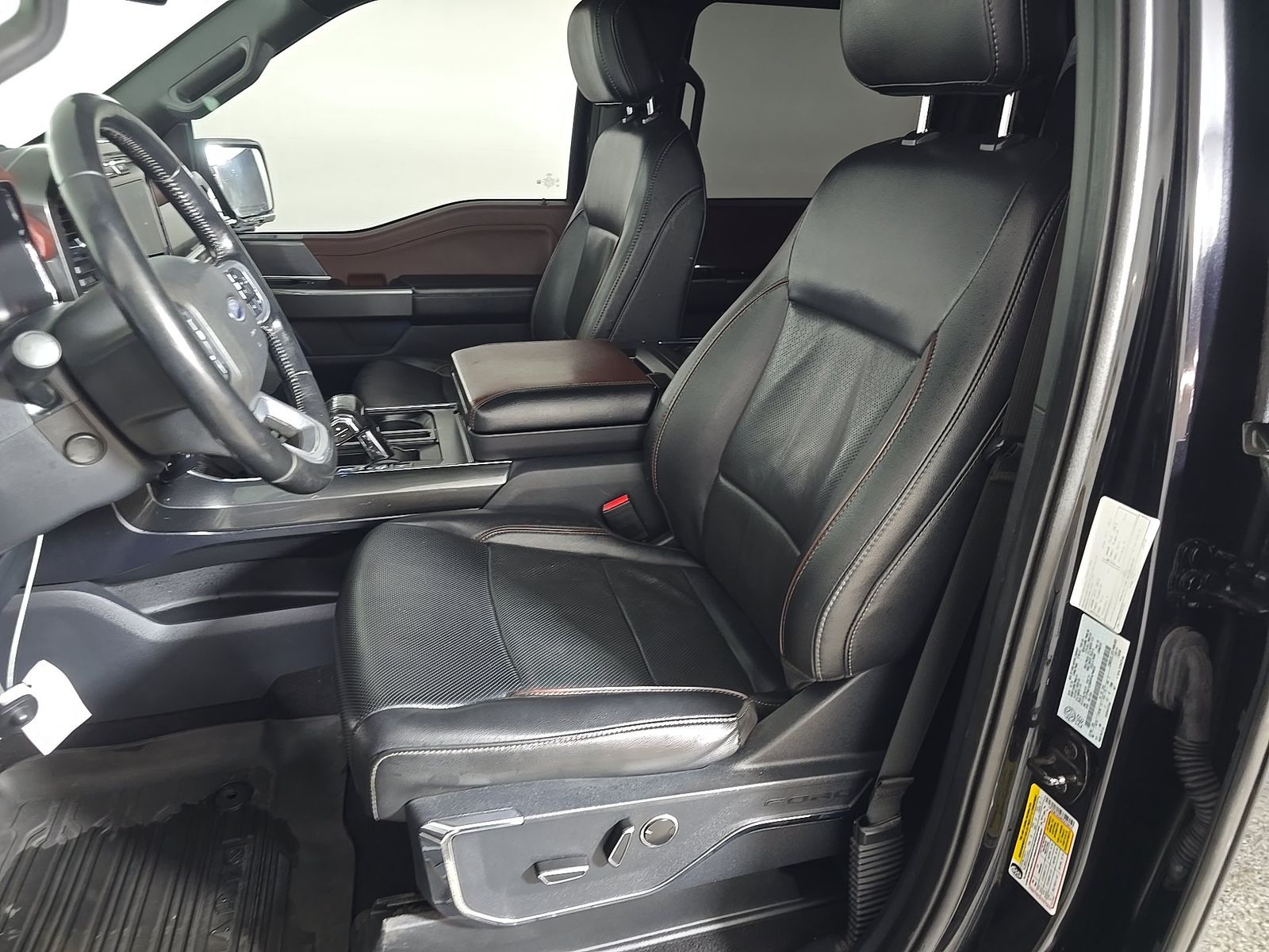 2023 Ford F-150 Lariat AWD