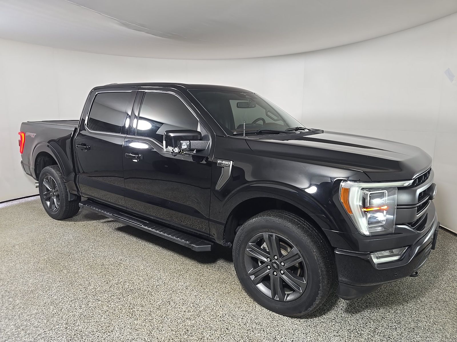2023 Ford F-150 Lariat AWD