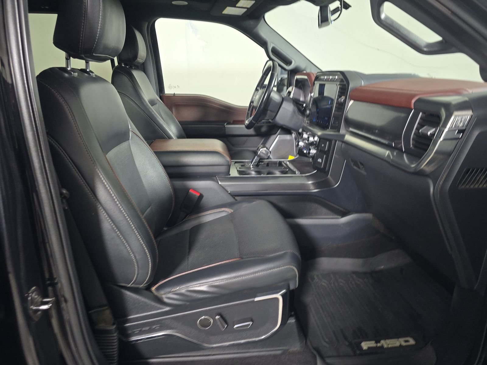 2023 Ford F-150 Lariat AWD